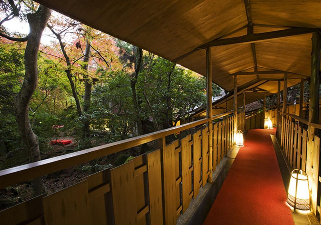 Tsukihitei Hotel Nara Bagian luar foto